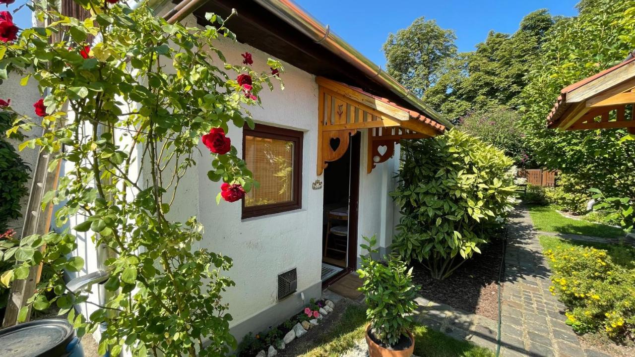 Appartamento Magnolia Garden Miskolc Esterno foto